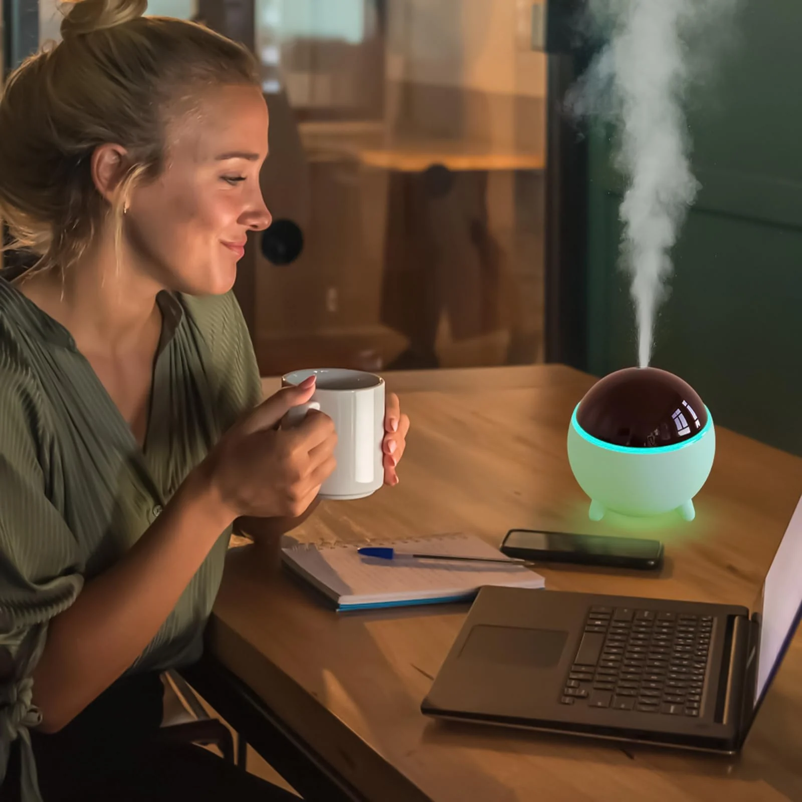 Mobigon Wood Cool Mist Ultrasonic Humidifier for Room Moisture, Aroma Diffuser for Home, 300ml Essential Oil Diffuser with 7 Colorful Night Light, Auto Shut-Off, Home, Office, car - Turquoise