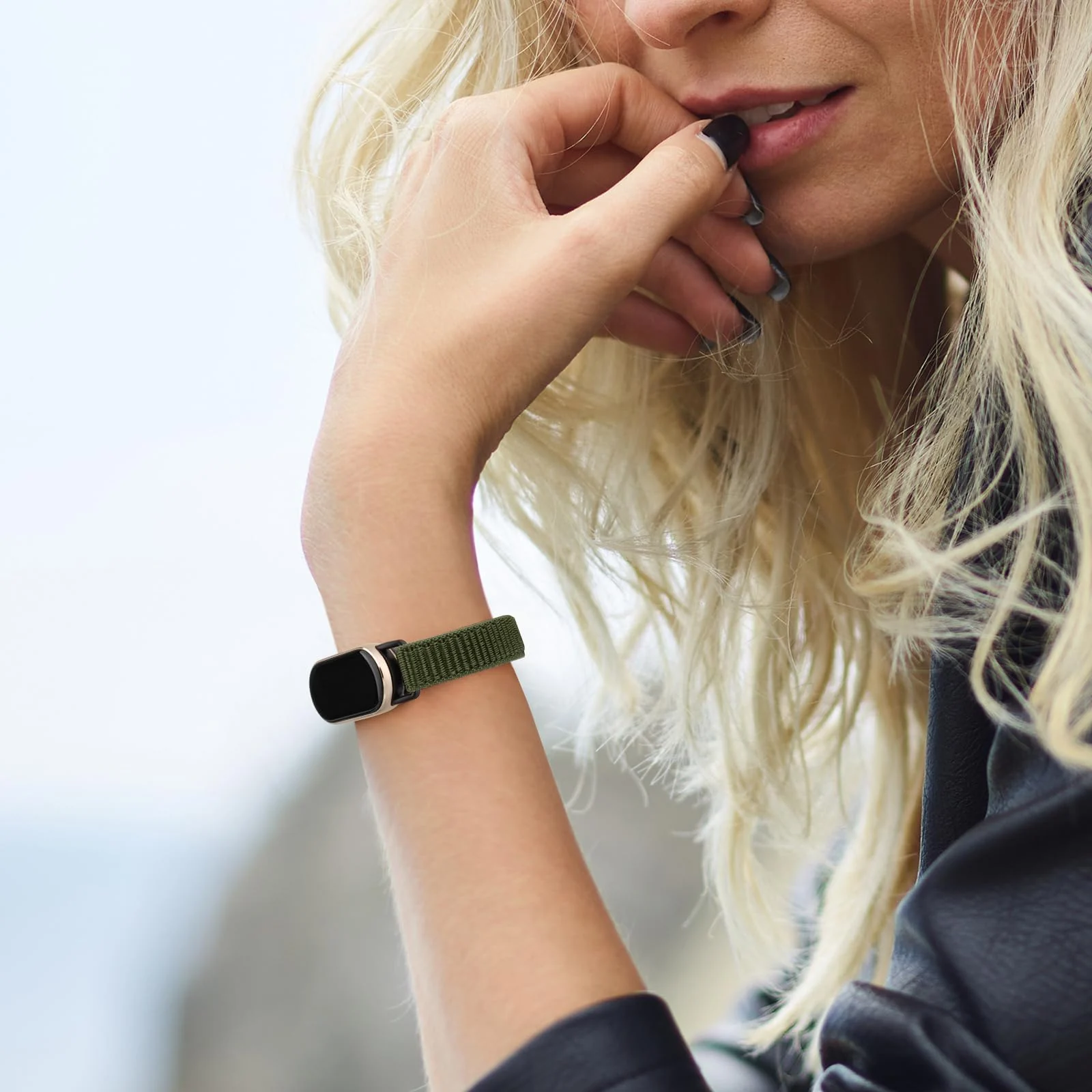 DL3 Mobilak Nylon Sport Band Compatible with Xiaomi Mi Band 10/9/8 for Women Men, Soft Adjustable Breathable Sport Loop Watch Strap Replacement Wristband for Xiaomi Smart Band 8/9/10 - Green