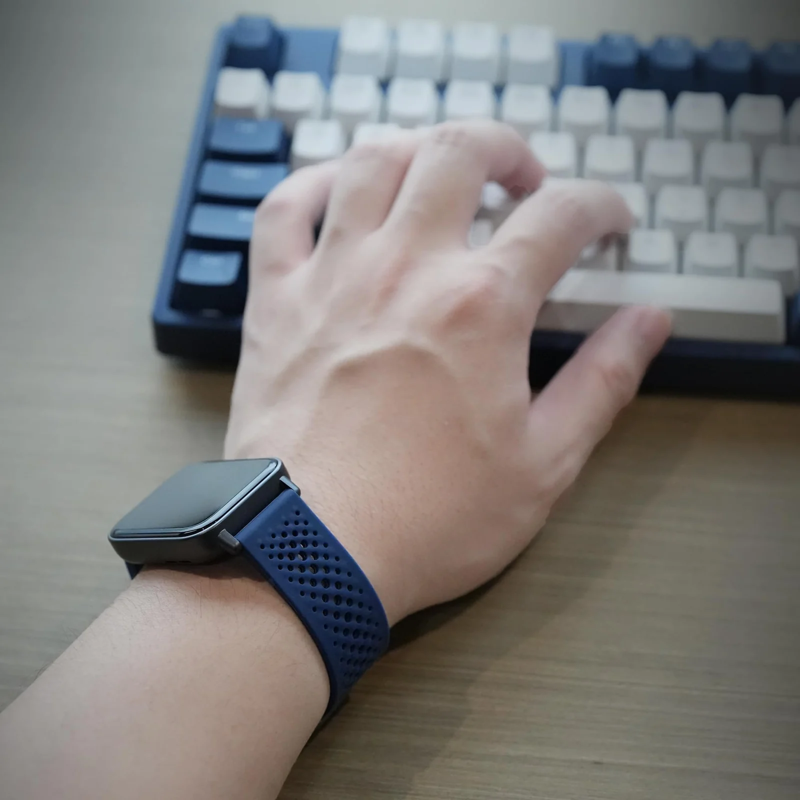 DL3 Mobilak 22 mm Silicone Breathable Sport Bracelet For Xiaomi Redmi Watch 5 Active/Redmi Watch 5 Lite Strap, 22mm Adjustable Armband Watchbands Quick Wristband Watch Strap Bands - Blue