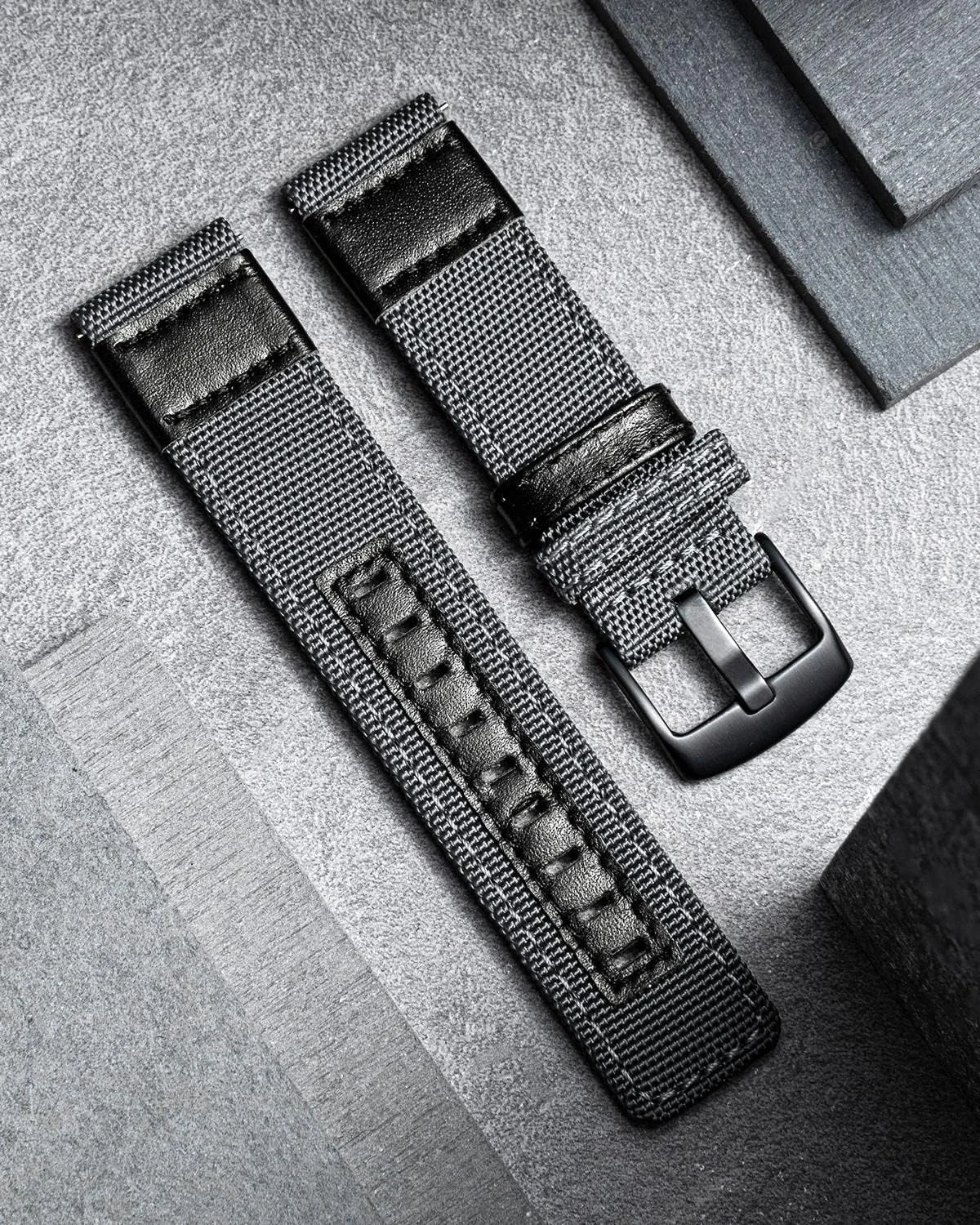 DL3 Mobilak Nylon Sports Bands With Leather 20MM Strap for Samsung Gear Sport, Watch 6, 4, 5, 5 Pro, S2 Classic, Active 2 40mm 44mm, Amazfit GTS 3, 4, 4 Mini, Bip 3 Pro, GTS2, Bp U - Grey