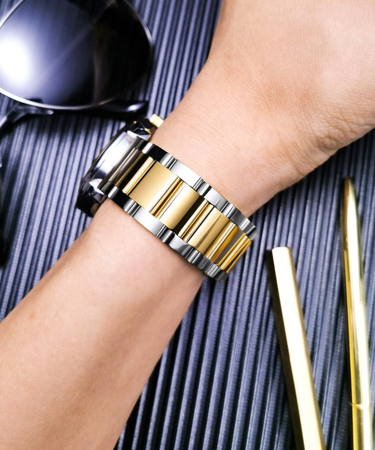 DL3 Mobilak Strap Metal 22MM Bands For Samsung galaxy watch3 45mm /galaxy 46mm/Gear S3/Huawei watch GT3 46MM/GT2E/GT2 Pro/GT GT2 46MM/Magic Watch2 46mm/Amazfit GTR 2/2e/3/3pro/4 - A.Silver & Gold