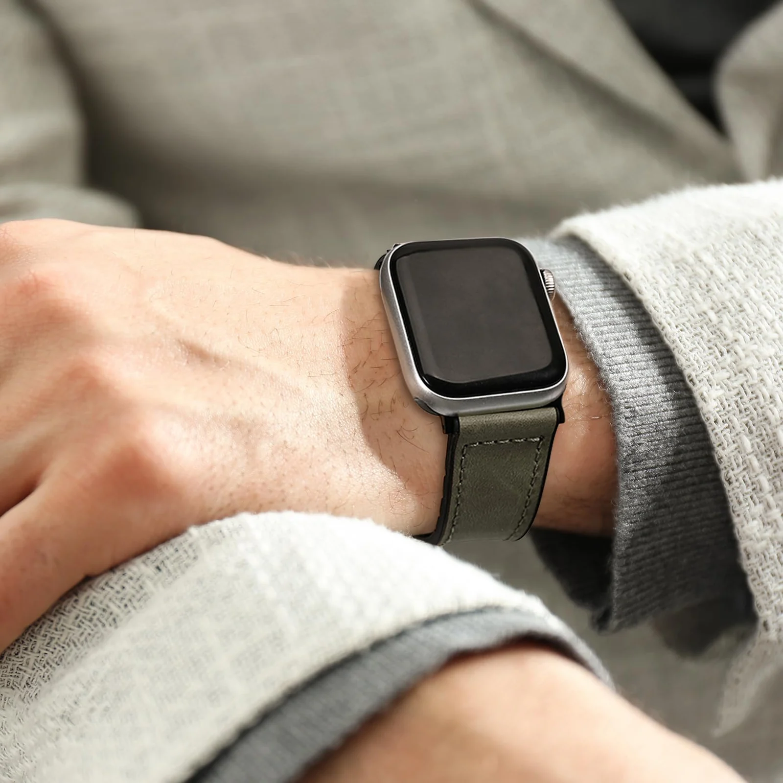 DL3 Mobilak Leather Bands Compatible with Apple Watch Band 49mm 45mm 44mm 42mm, Leather Magnetic Buckle Design Strap For iWatch Ultra Ultra 2 SE Series 9 8 7 6 5 4 3 2 1 Wristband For Men Women - Black