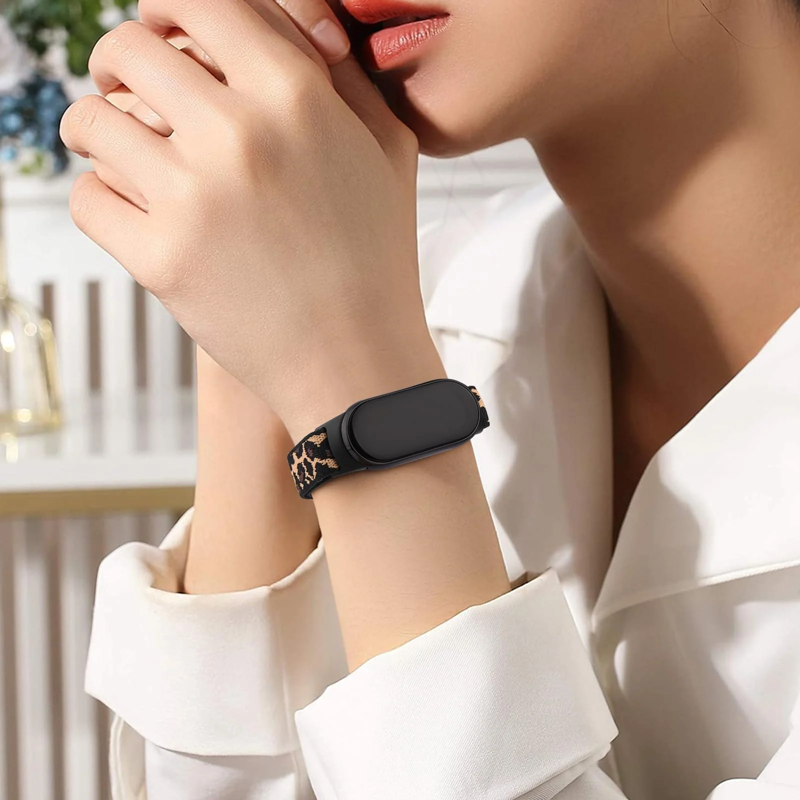 DL3 Mobilak Strap for Xiaomi Mi Band 10 / Xiaomi Mi Band 9 / Xiaomi Mi Band 8, Elastic Nylon Straps, Adjustable Breathable Replacement Bracelet for Xiaomi Smart Band 8/9/10 for Women Men - Leopard Print