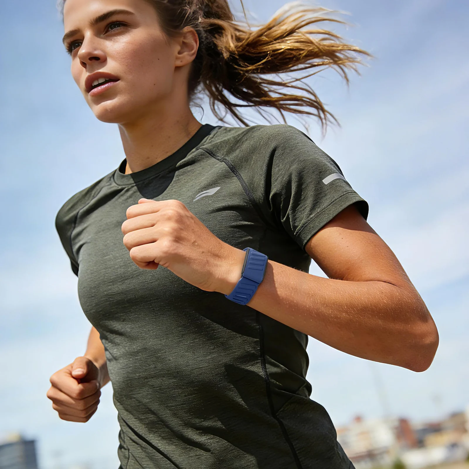 MOBIGON Breathable Silicone Sport Strap for WHOOP 5.0 One / Peak (Not Life), Navy Blue