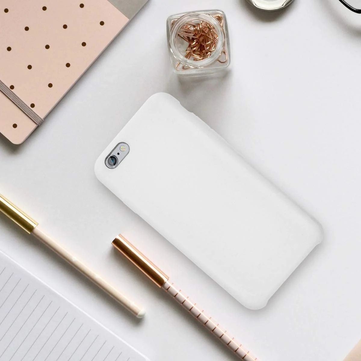 DL3 Mobilak Liquid Silicone Case for iPhone 6 / 6S, Shock-absorbing protection, Scratch-resistant surface, Soft microfiber lining - White