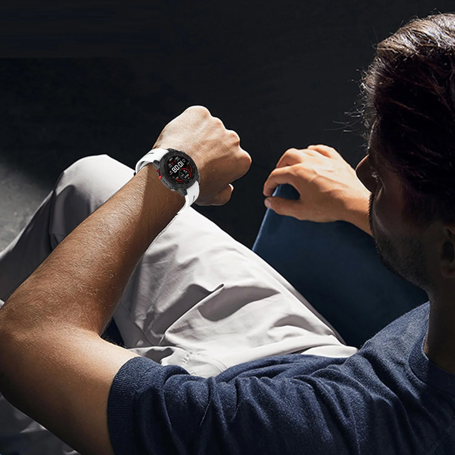 DL3 Mobilak Strap Silicone Magnetic Buckle 20MM For Samsung Gear Sport/Watch 6/5/4/5 Pro 45mm/S2 classic/active 2 40mm 44mm/Amazfit GTS 2/2e/GTS 3/3 Pro/GTS 4/GTS 2 Mini/3 Mini/4 Mini/Bip 3/Bip 3 Pro - White Black