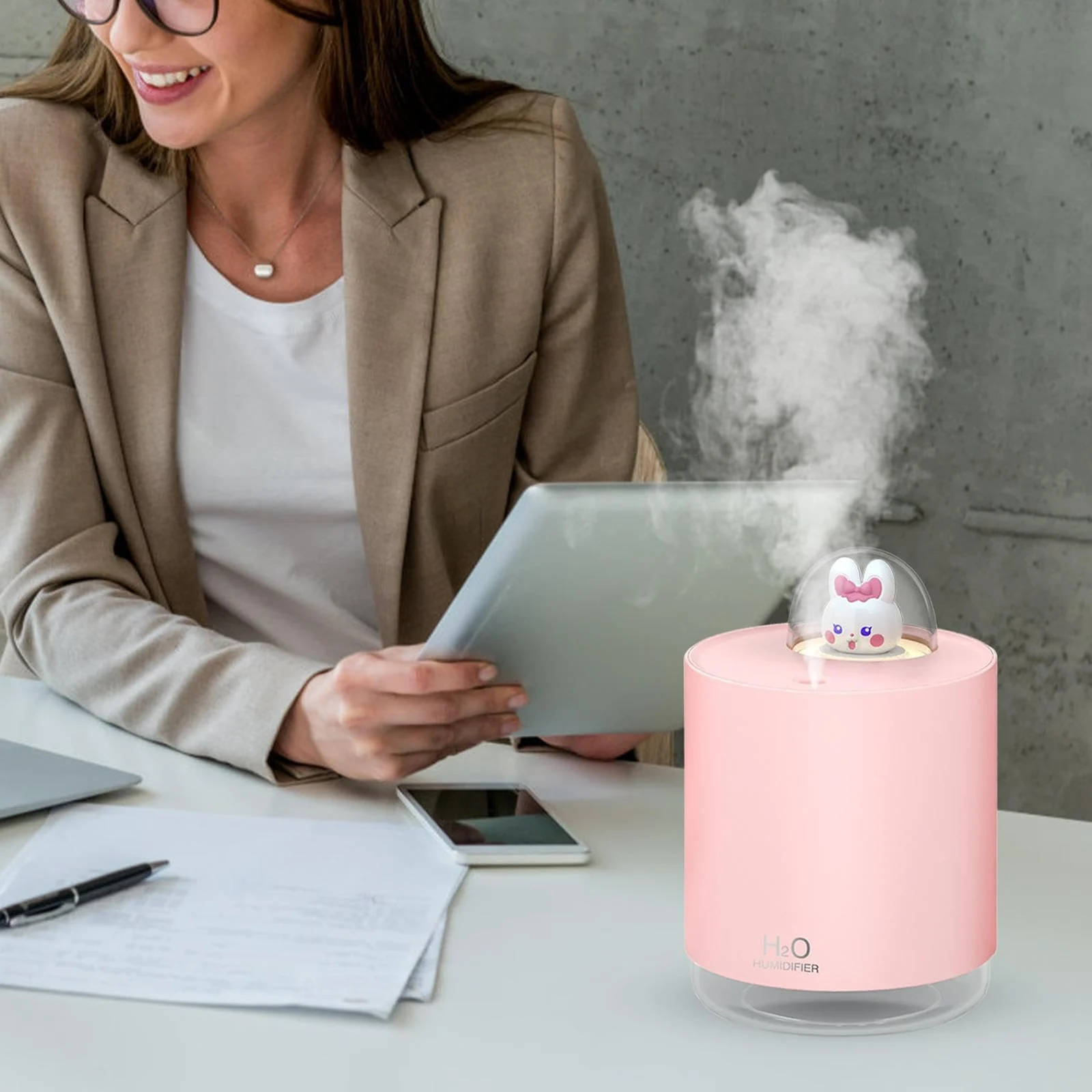 Mobigon Wood Cool Mist Ultrasonic Humidifier for Room Moisture, Aroma Diffuser for Home, 300ml Essential Oil Diffuser with 7 Colorful Night Light, Auto Shut-Off, Home, Office, car - C.Pink