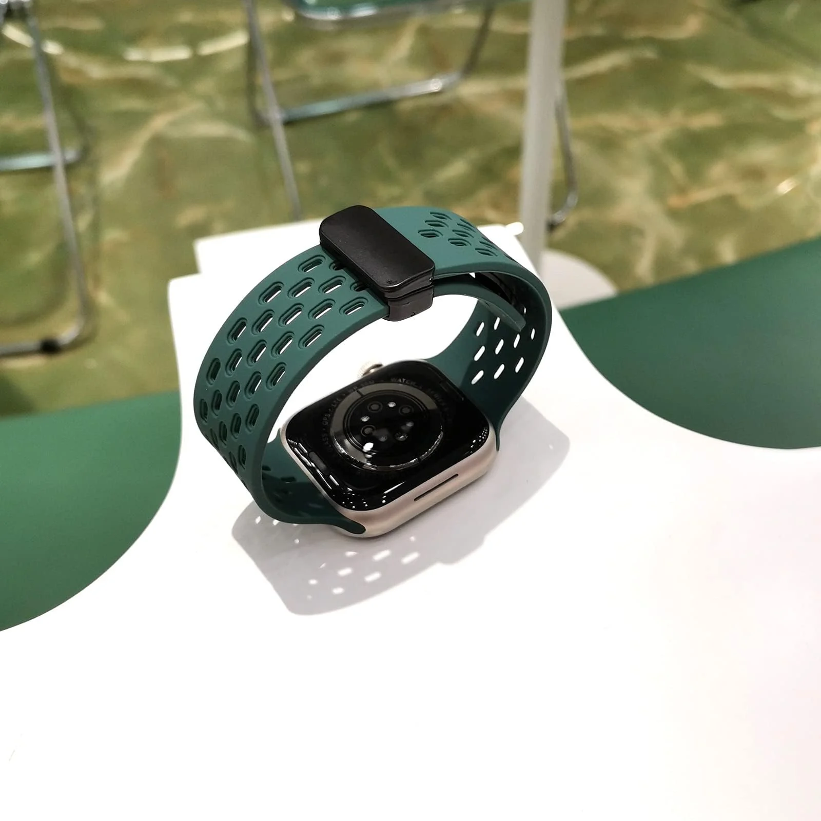 DL3 Mobilak Magnetic Bands for Apple Watch Band 49mm 46mm 45mm 44mm 42mm, Soft Silicone Magnetic Buckle Breathable Sport Watch Strap for iWatch Ultra2 Ultra SE SE2 Series 10 9 8 7 6 5 4 3 2 1 - Pine Green