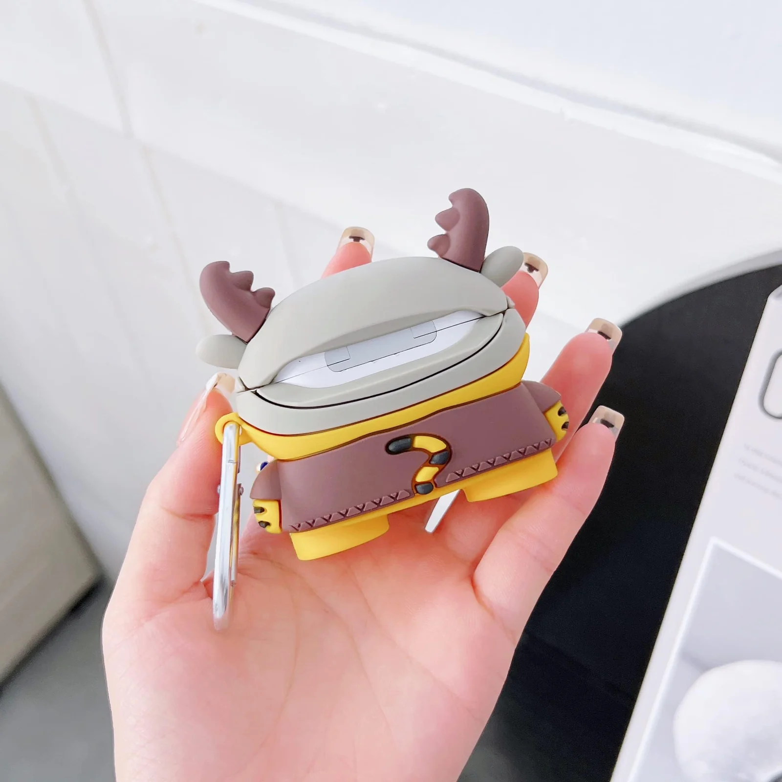 DL3 Mobilak AirPods Pro Case Soft Silicone Shockproof Cover for Apple AirPods Pro, New 3D Cute Cartoon Creative Fun Case Skin with Keychain Design for AirPods Pro Charging Case 2019 - Antlers Tiger